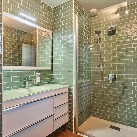 L Oree De Milady 假日公园