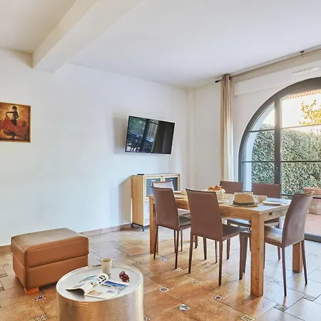 L Oree De Milady 假日公园 3*