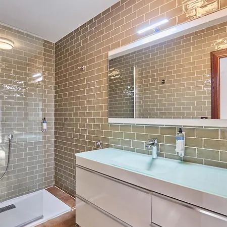 假日公园 L Oree De Milady