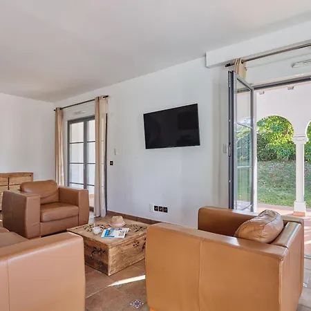 L Oree De Milady 假日公园 3*