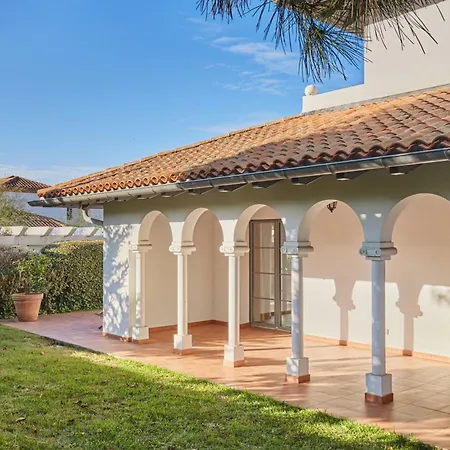 L Oree De Milady 3* 比亚里茨