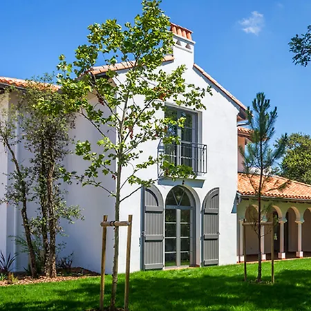 L Oree De Milady 3* 比亚里茨