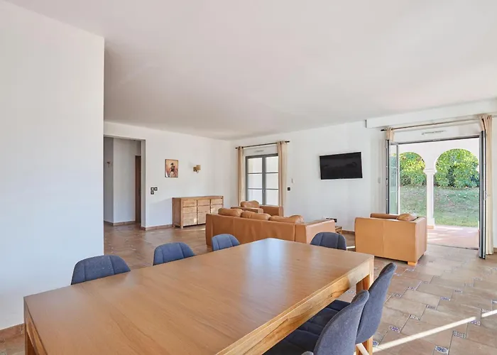 L Oree De Milady Üdülőpark 3*